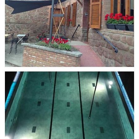 Hostal Sant Marti Puig-reig Екстериор снимка