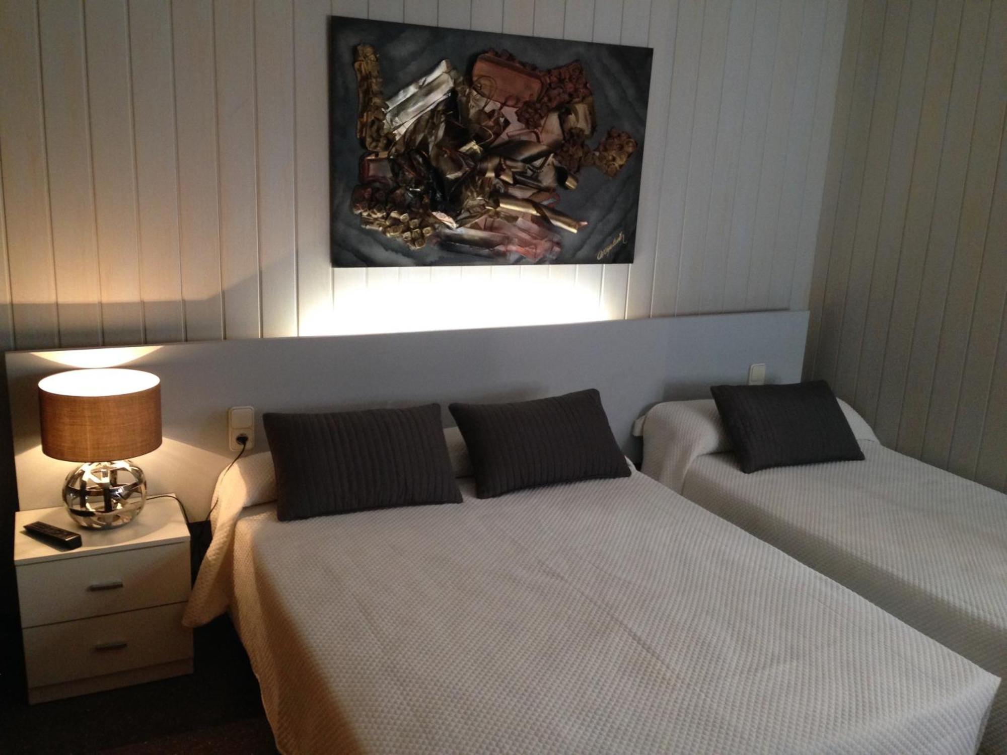 Hostal Sant Marti Puig-reig Екстериор снимка